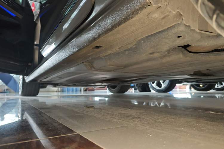 Used Volkswagen Passat 2019 330TSI Luxury Edition China V Standard Left Side Sill