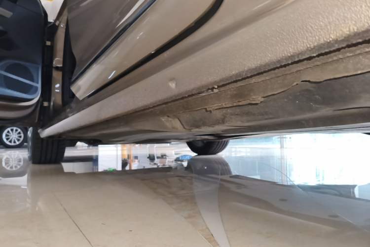 Used Volkswagen Passat 2019 330TSI Luxury Edition China V Standard Left Side Sill