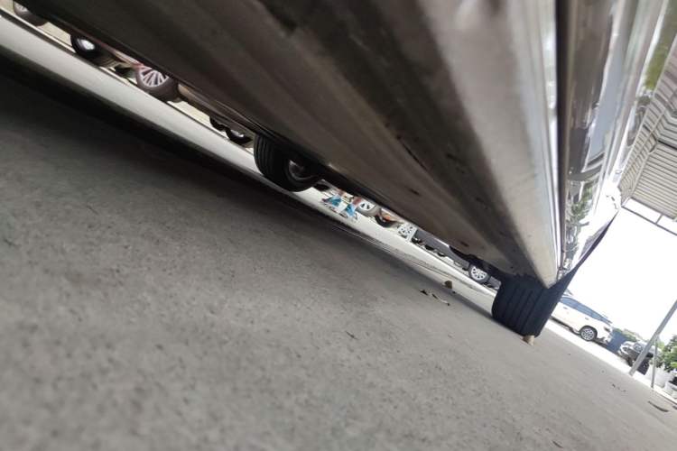 Used Volkswagen Passat 2019 330TSI Elite Edition China VI Left Side Sill