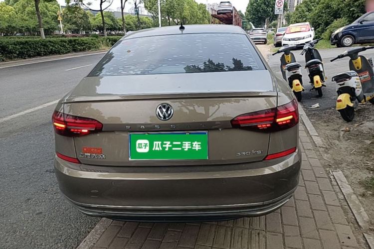 Used Volkswagen Passat 2019 330TSI Elite Edition China VI Rear