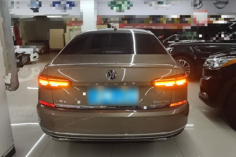 Used Volkswagen Passat 2019 330TSI Luxury Edition China V Standard Rear