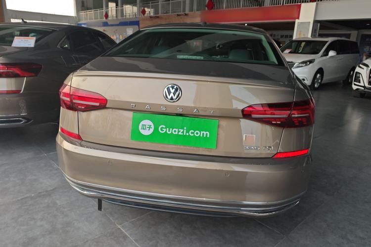 Used Volkswagen Passat 2019 330TSI Elite Edition China V Standard Rear