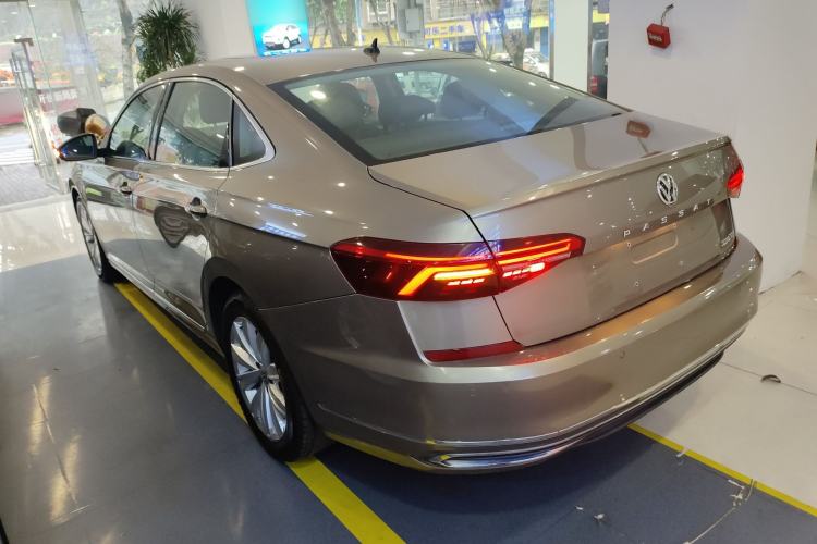 Used Volkswagen Passat 2019 330TSI Elite Edition China V Standard Rear Left 45 Deg