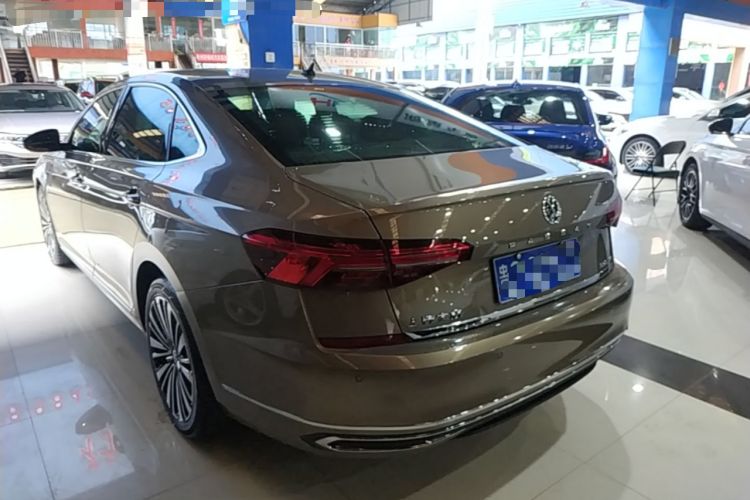 Used Volkswagen Passat 2019 330TSI Luxury Edition China V Standard Rear Left 45 Deg