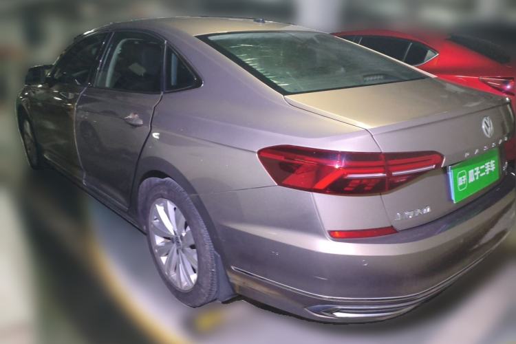 Used Volkswagen Passat 2019 330TSI Elite Edition China VI Rear Left 45 Deg