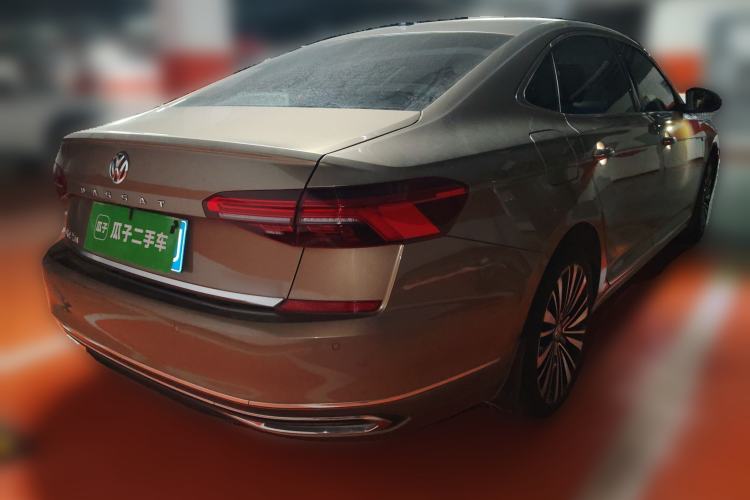 Used Volkswagen Passat 2019 380TSI Prestige Edition China VI Standard Rear Right 45 Deg