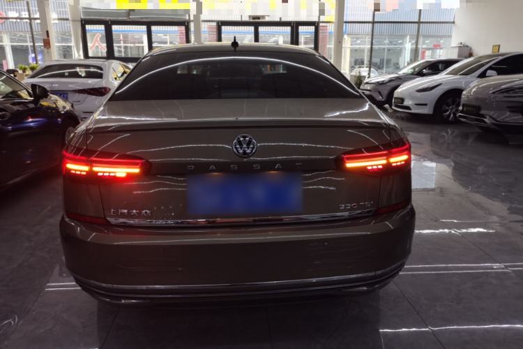 Used Volkswagen Passat 2019 330TSI Luxury Edition China VI Standard Rear