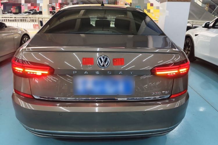Used Volkswagen Passat 2019 330TSI Luxury Edition China V Standard Rear
