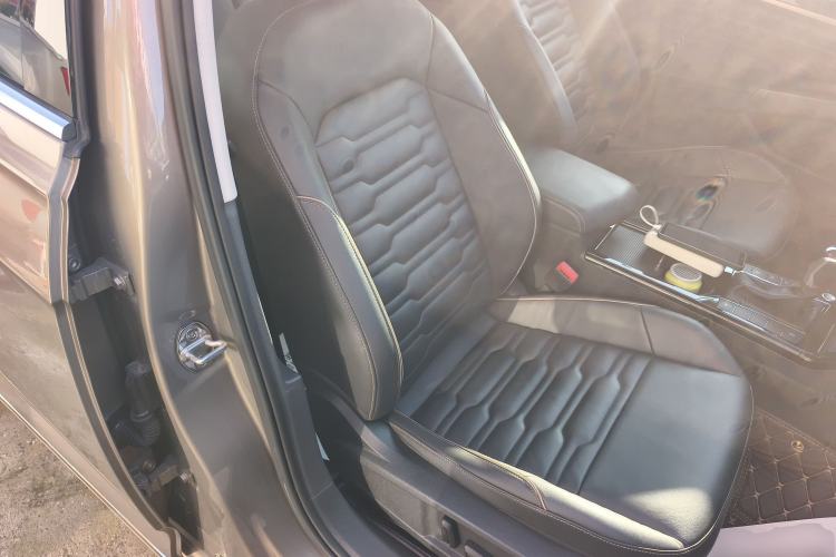 Used Volkswagen Passat 2019 330TSI Elite Edition China V Standard Right Front Seat