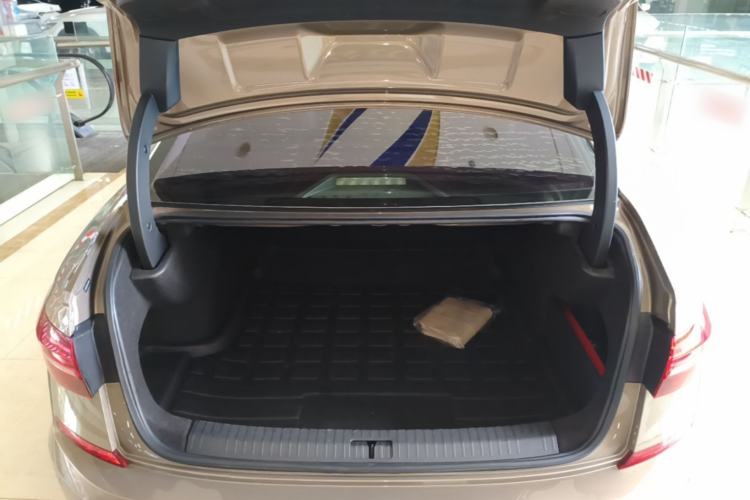 Used Volkswagen Passat 2019 330TSI Luxury Edition China V Standard Trunk