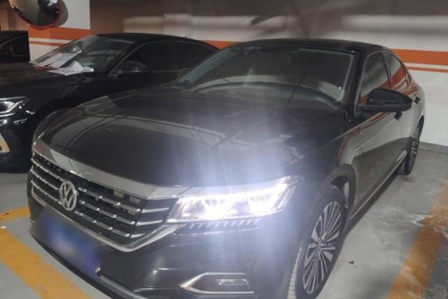 Used Volkswagen Passat 2020 330TSI Luxury Edition China VI