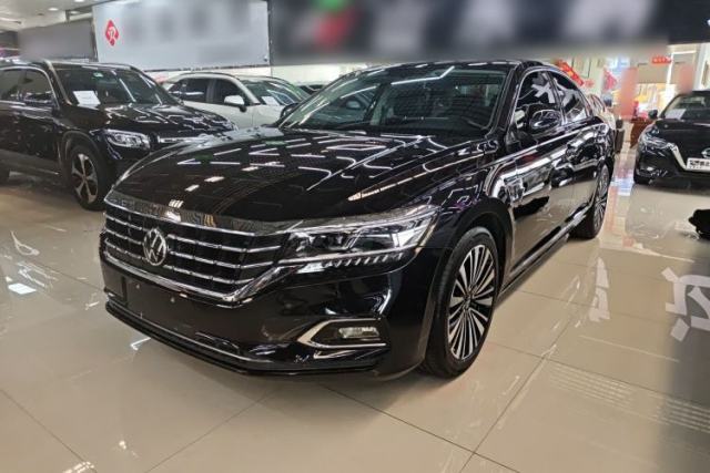 Used Volkswagen Passat 2020 Revised Version 330TSI Luxury Edition China VI Standard