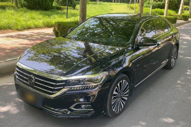 Used Volkswagen Passat 2020 Revised Version 330TSI Luxury Edition China VI Standard