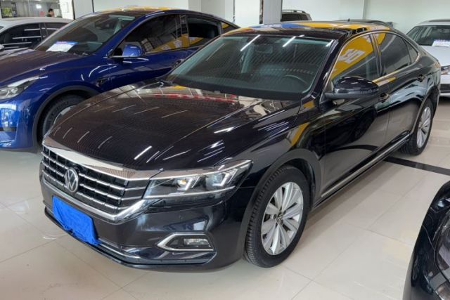 Used Volkswagen Passat 2020 Facelift 330TSI Elite Edition China VI Standard