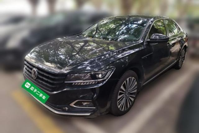 Used Volkswagen Passat 2020 Revised Version 330TSI Luxury Edition China VI Standard