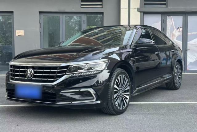 Used Volkswagen Passat 2020 Revised Version 330TSI Luxury Edition China VI Standard