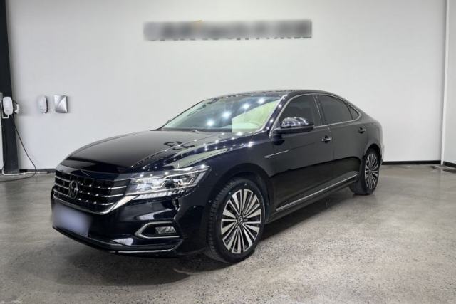 Used Volkswagen Passat 2020 Revised Version 330TSI Luxury Edition China VI Standard