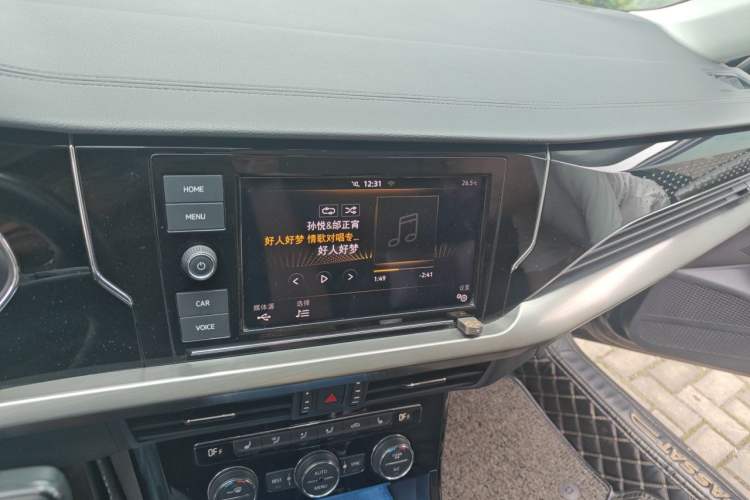 Used Volkswagen Passat 2020 330TSI Elite Edition China VI Audio And AC Panel