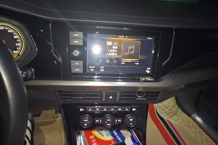 Used Volkswagen Passat 2020 330TSI Elite Edition China VI Audio And AC Panel