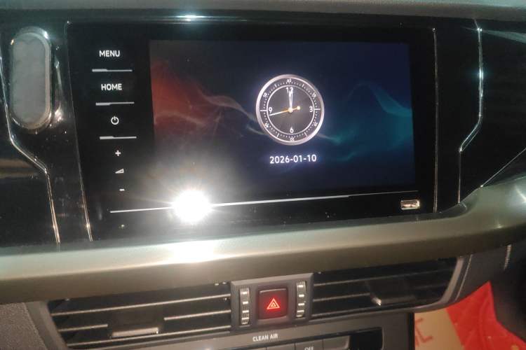 Used Volkswagen Passat 2020 Revised Version 280TSI Business Edition China VI Standard Audio And AC Panel