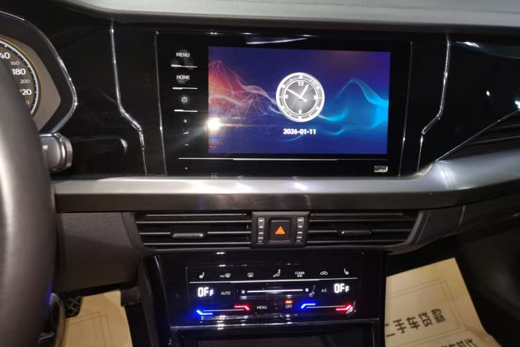 Used Volkswagen Passat 2020 330TSI Elite Edition China VI Audio And AC Panel