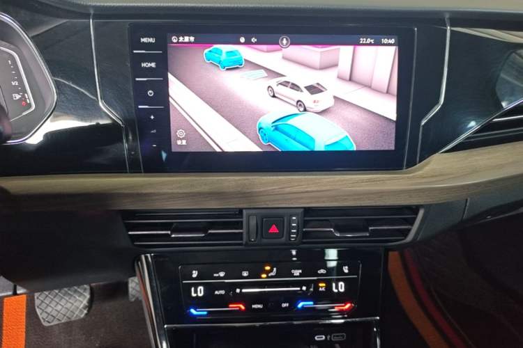 Used Volkswagen Passat 2020 Revised Version 330TSI Luxury Edition China VI Standard Audio And AC Panel