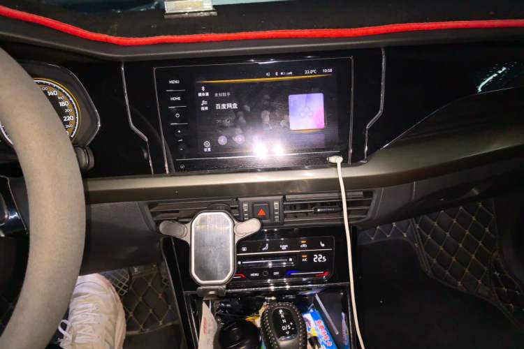 Used Volkswagen Passat 2020 Facelift 330TSI Elite Edition China VI Standard Audio And AC Panel