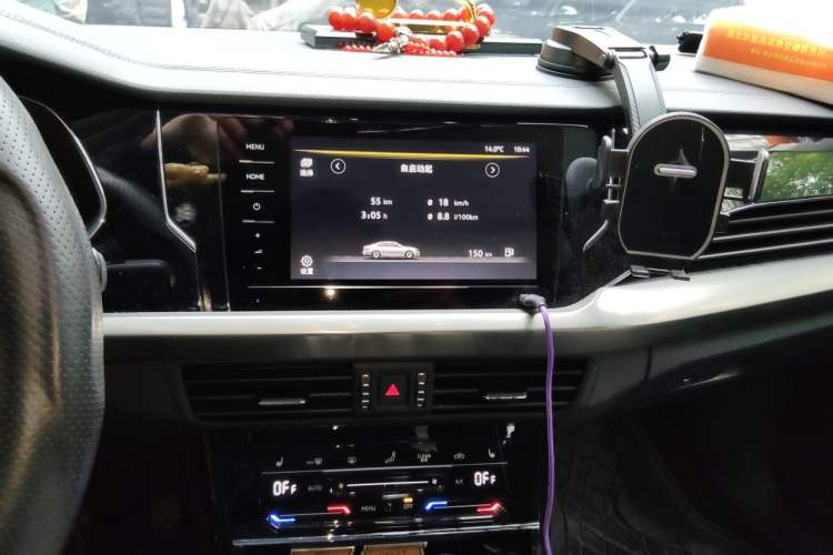 Used Volkswagen Passat 2020 330TSI Elite Edition China VI Audio And AC Panel