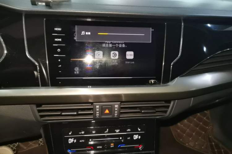 Used Volkswagen Passat 2020 Facelift 330TSI Elite Edition China VI Standard Audio And AC Panel