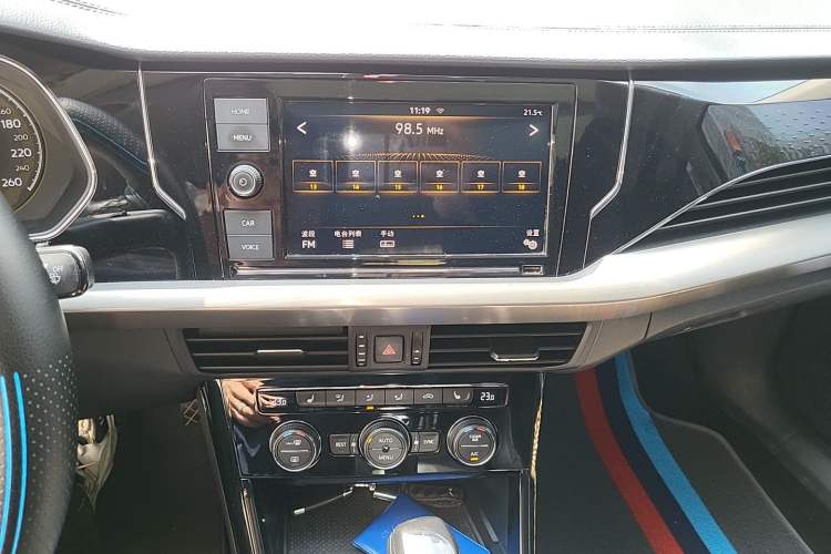 Used Volkswagen Passat 2020 330TSI Elite Edition China VI Audio And AC Panel