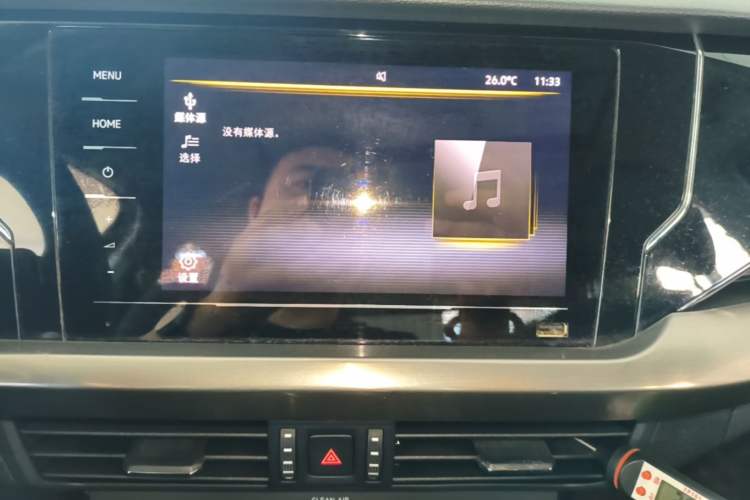 Used Volkswagen Passat 2020 Revised Version 280TSI Business Edition China VI Standard Audio And AC Panel