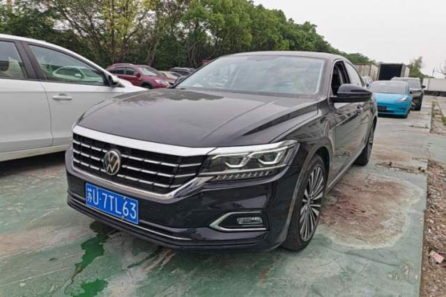 Used Volkswagen Passat 2020 Revised Version 330TSI Luxury Edition China VI Standard