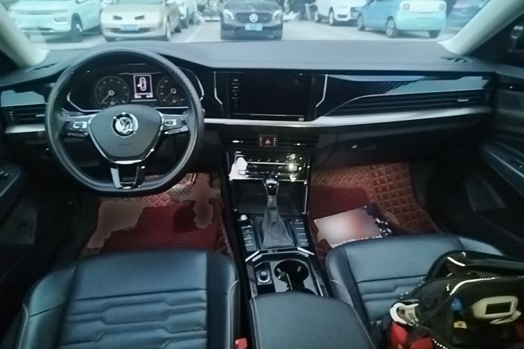 Used Volkswagen Passat 2020 Revised Version 280TSI Elite Edition China VI Standard Center Console