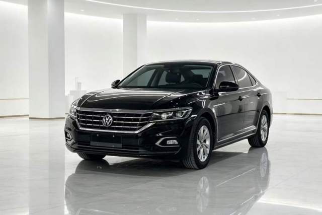 Ojetý Volkswagen Passat 2020 Revised Version 280TSI Business Edition China VI Standard