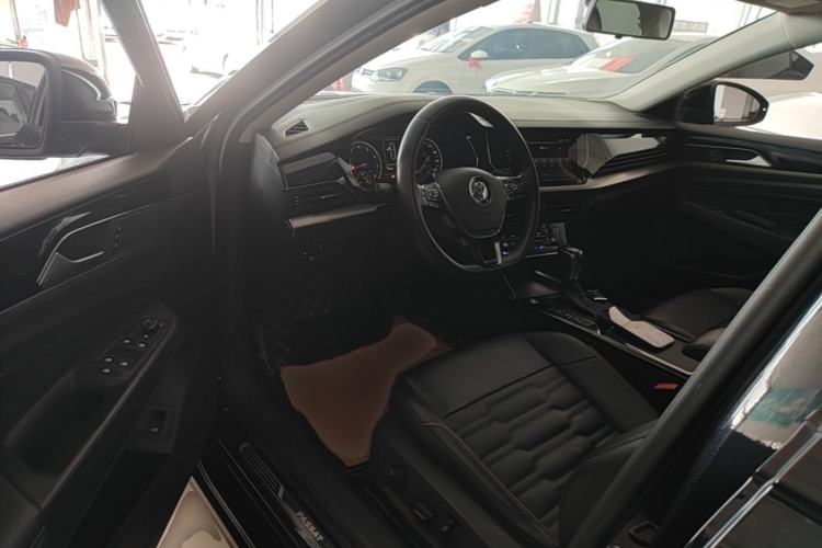 Used Volkswagen Passat 2020 330TSI Elite Edition China VI Driver Seat