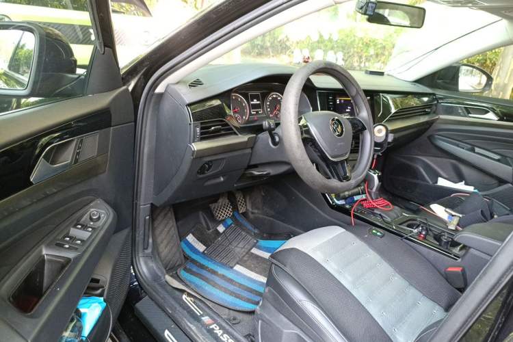 Used Volkswagen Passat 2020 Revised Version 280TSI Business Edition China VI Standard Driver Seat
