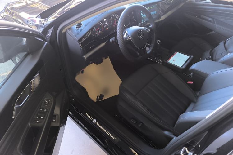 Used Volkswagen Passat 2020 280TSI Business Edition China VI Standard Driver Seat