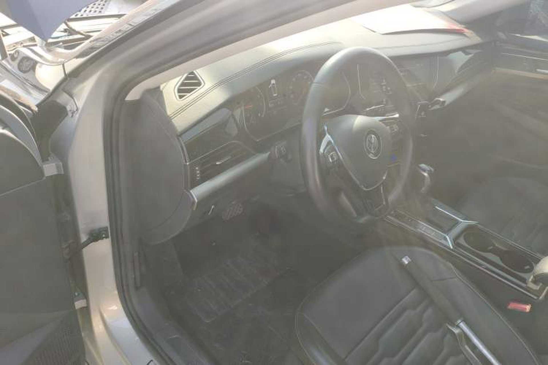 Used Volkswagen Passat 2020 330TSI Elite Edition China VI Driver Seat