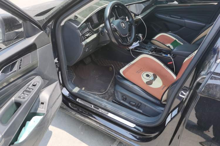 Used Volkswagen Passat 2020 330TSI Elite Edition China VI Driver Seat