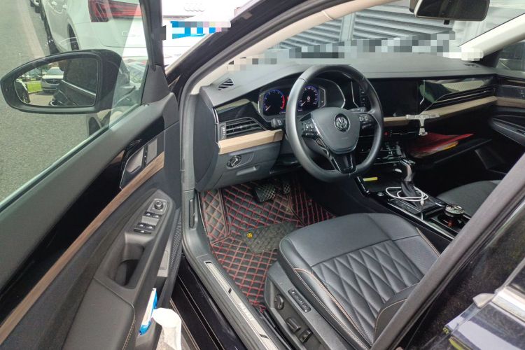 Used Volkswagen Passat 2020 330TSI Luxury Edition China VI Driver Seat