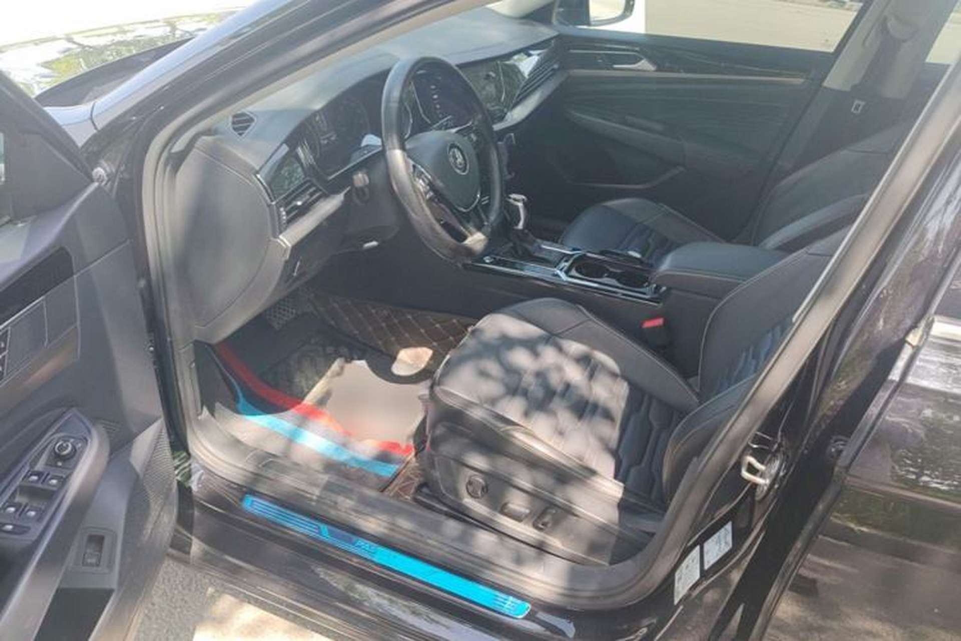 Used Volkswagen Passat 2020 330TSI Elite Edition China VI Driver Seat