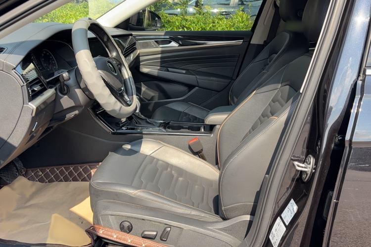 Used Volkswagen Passat 2020 Revised Version 280TSI Elite Edition China VI Standard Driver Seat