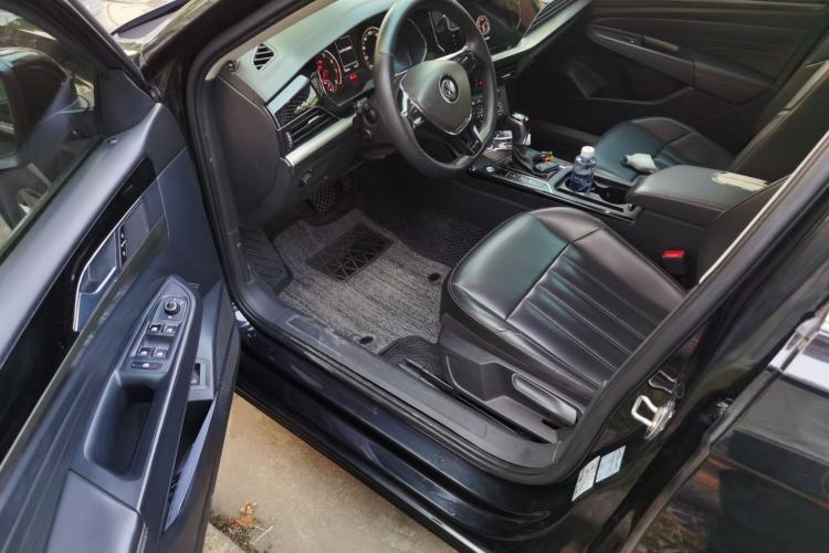Used Volkswagen Passat 2020 280TSI Business Edition China V Standard Driver Seat