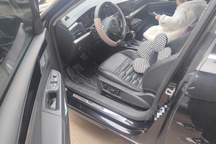 Used Volkswagen Passat 2020 330TSI Elite Edition China VI Driver Seat