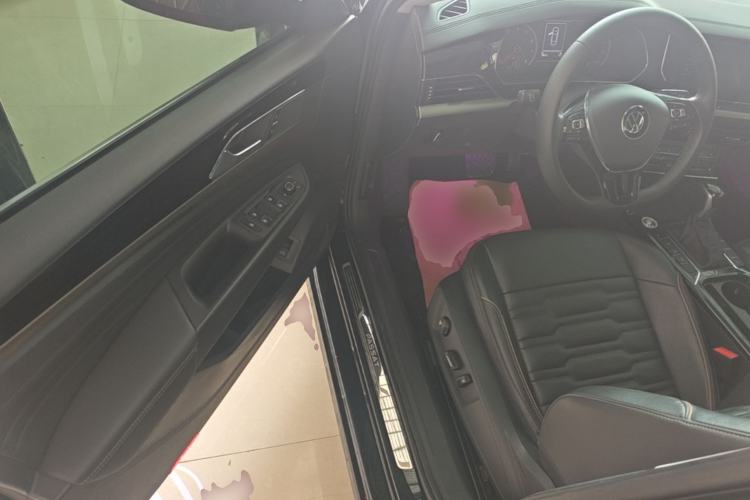 Used Volkswagen Passat 2020 330TSI Elite Edition China VI Driver Seat