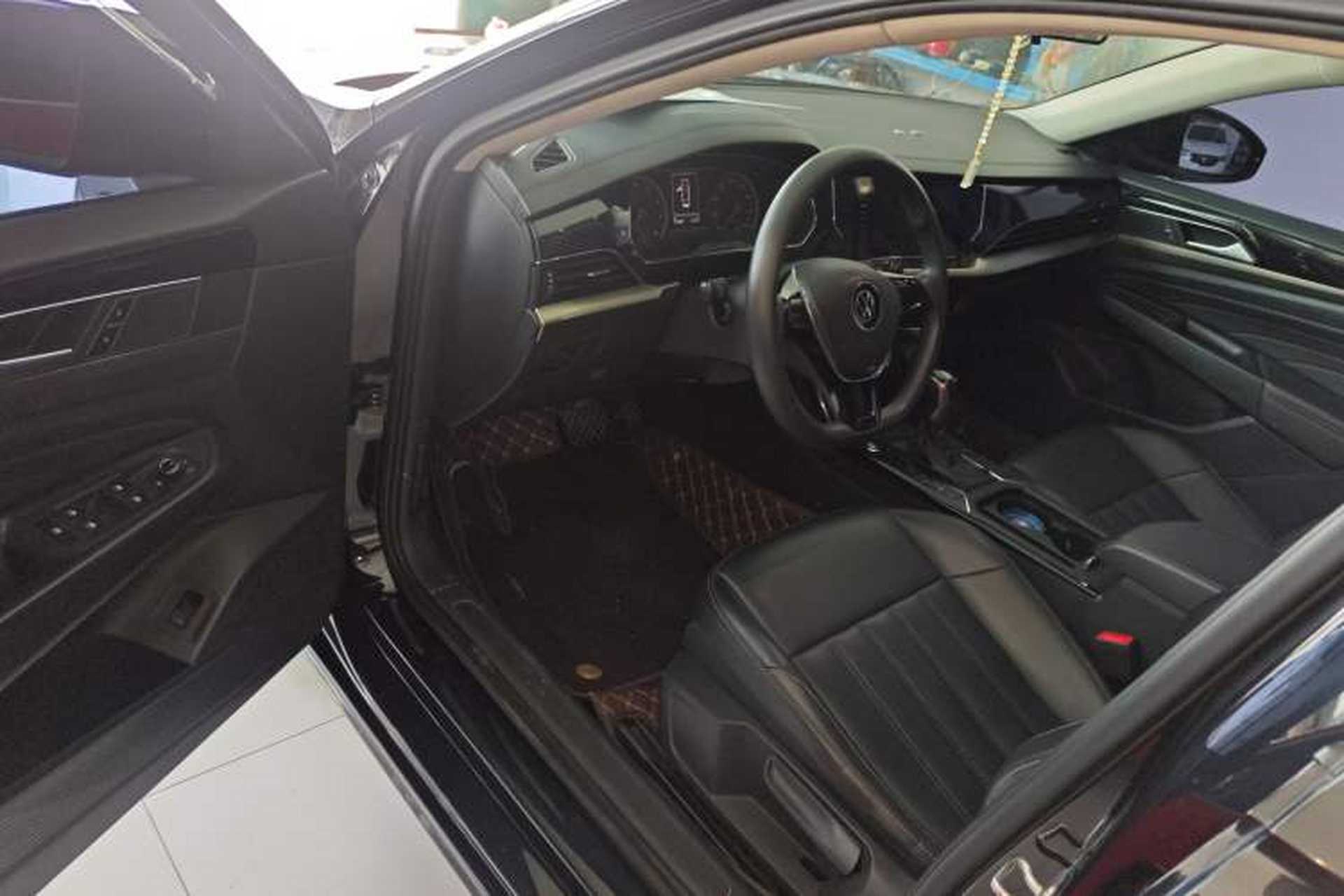 Used Volkswagen Passat 2020 Revised Version 280TSI Business Edition China VI Standard Driver Seat