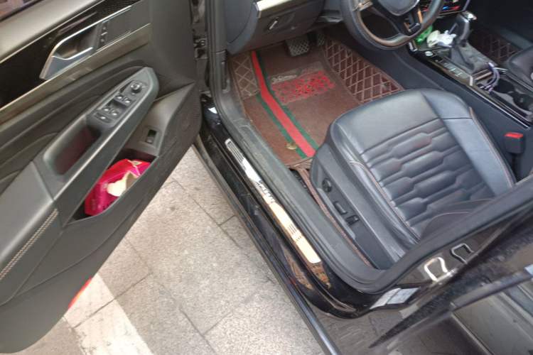Used Volkswagen Passat 2020 330TSI Elite Edition China VI Driver Seat