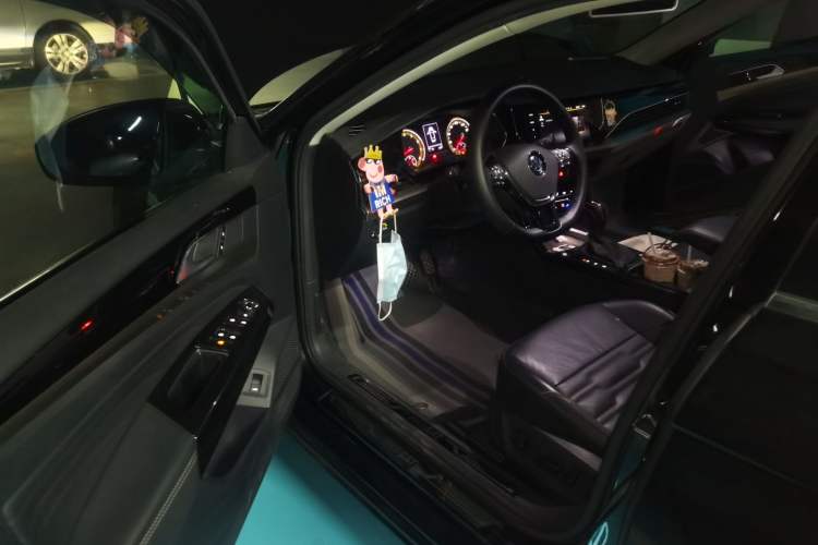 Used Volkswagen Passat 2020 330TSI Elite Edition China VI Driver Seat