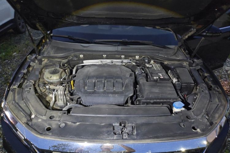 Used Volkswagen Passat 2020 330TSI Elite Edition China VI Engine Bay
