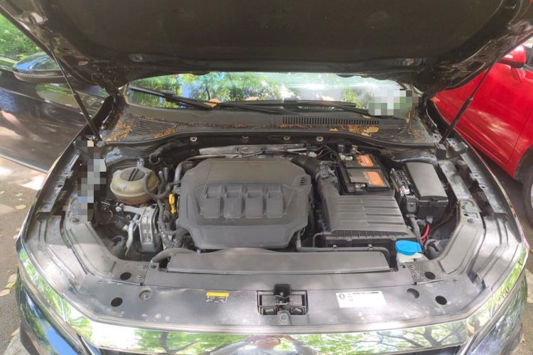 Used Volkswagen Passat 2020 330TSI Elite Edition China VI Engine Bay